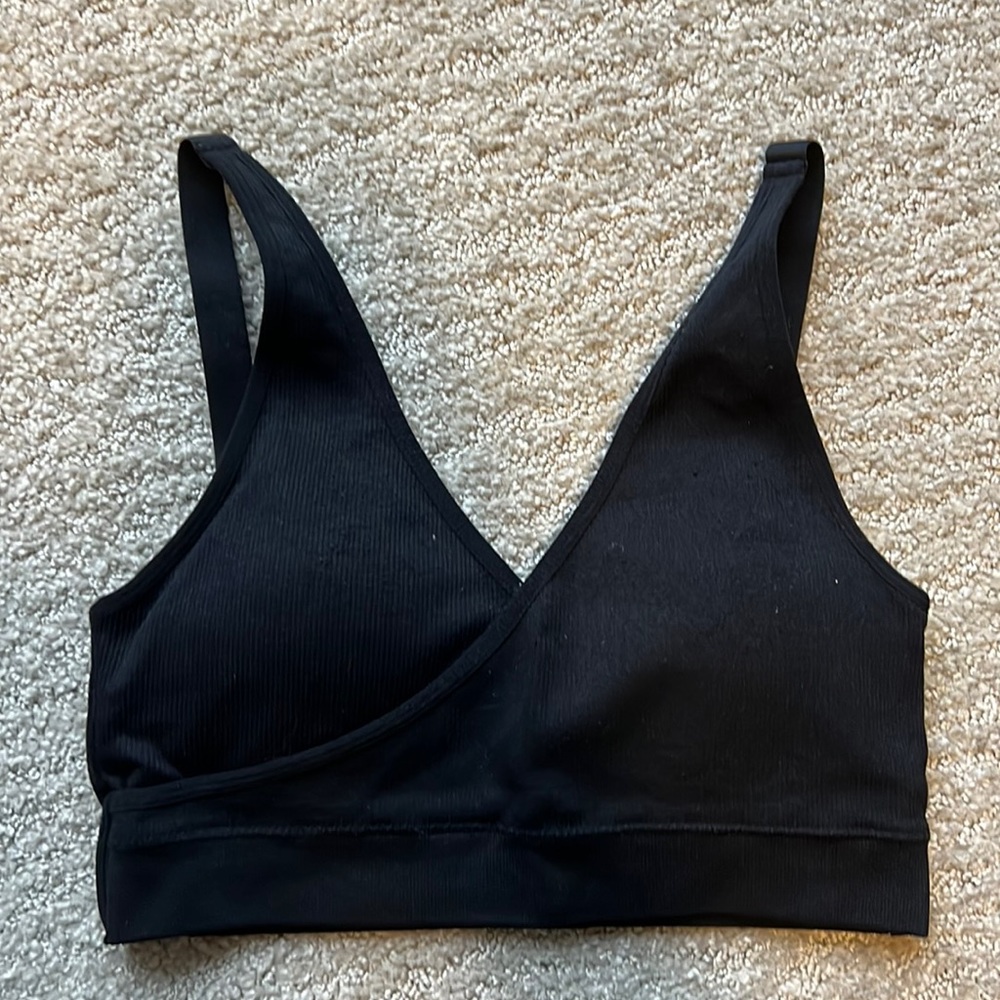 Kindred Bravely adjustable crossover nursing & lounge bra